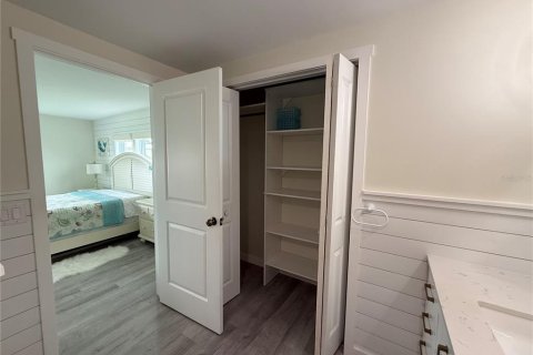 Apartamento en alquiler en North Port, Florida, 2 dormitorios, 124.4 m2 № 1820662 - foto 9