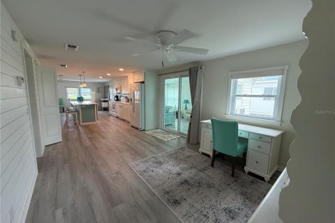 Apartamento en alquiler en North Port, Florida, 2 dormitorios, 124.4 m2 № 1820662 - foto 14