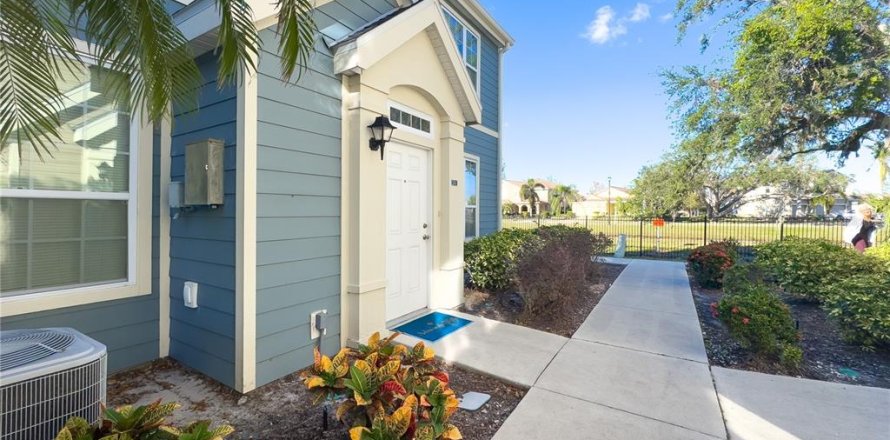 Condo in Sarasota, Florida, 3 bedrooms  № 2213161
