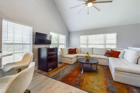 Condo in Sarasota, Florida, 3 bedrooms  № 2213161 - photo 12