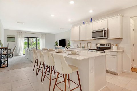 Adosado en venta en Sarasota, Florida, 3 dormitorios, 153.1 m2 № 1899193 - foto 3