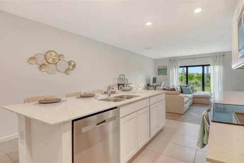 Adosado en venta en Sarasota, Florida, 3 dormitorios, 153.1 m2 № 1899193 - foto 8