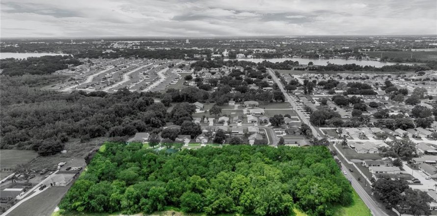 Land in Winter Haven, Florida № 1900491