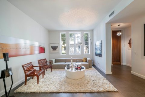 Touwnhouse à vendre à Miami Beach, Floride: 5 chambres, 347.55 m2 № 1966298 - photo 3