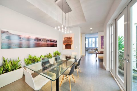 Touwnhouse à vendre à Miami Beach, Floride: 5 chambres, 347.55 m2 № 1966298 - photo 5
