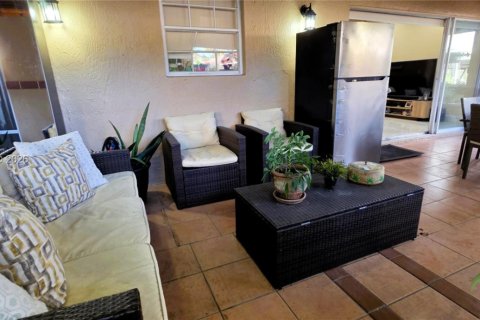 Villa ou maison à vendre à Doral, Floride: 3 chambres, 189.43 m2 № 2030082 - photo 20