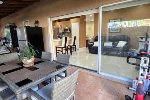 Villa ou maison à vendre à Doral, Floride: 3 chambres, 189.43 m2 № 2030082 - photo 18