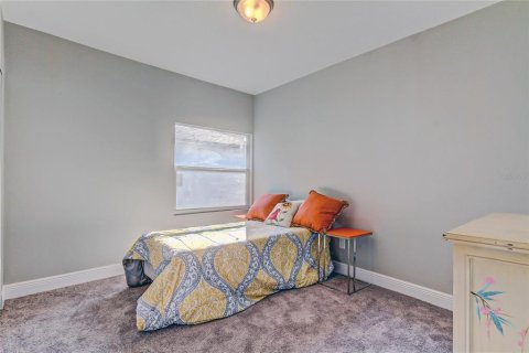 Casa en venta en Tampa, Florida, 4 dormitorios, 176.51 m2 № 1913119 - foto 29