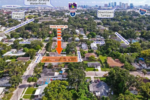 Casa en venta en Tampa, Florida, 4 dormitorios, 176.51 m2 № 1913119 - foto 6