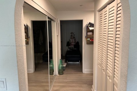 Condominio en venta en Doral, Florida, 3 dormitorios, 158.86 m2 № 1979331 - foto 9