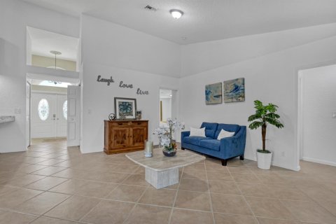 Villa ou maison à vendre à West Palm Beach, Floride: 5 chambres, 217.67 m2 № 2417970 - photo 6