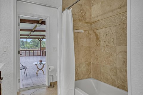 Villa ou maison à vendre à West Palm Beach, Floride: 5 chambres, 217.67 m2 № 2417970 - photo 28