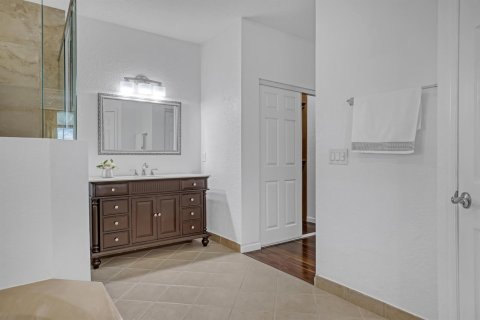 Villa ou maison à vendre à West Palm Beach, Floride: 5 chambres, 217.67 m2 № 2417970 - photo 24