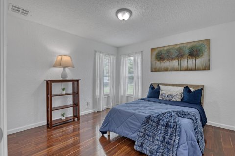 Villa ou maison à vendre à West Palm Beach, Floride: 5 chambres, 217.67 m2 № 2417970 - photo 25