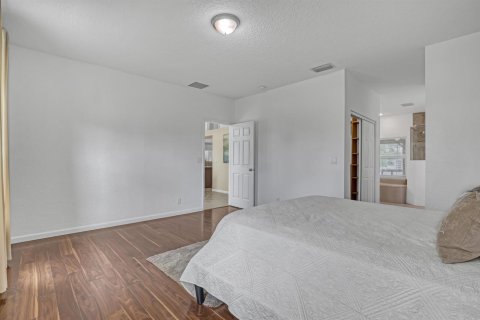 Villa ou maison à vendre à West Palm Beach, Floride: 5 chambres, 217.67 m2 № 2417970 - photo 18