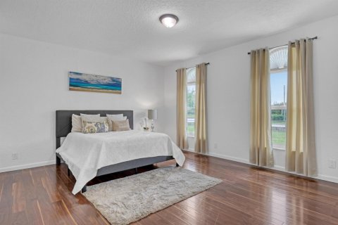 Villa ou maison à vendre à West Palm Beach, Floride: 5 chambres, 217.67 m2 № 2417970 - photo 17