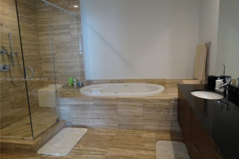 Снять в аренду кондоминиум в Санни-Айлс-Бич, Флорида 3 спальни, 195.65м2, № 2014735 - фото 14