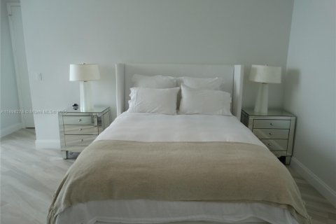 Снять в аренду кондоминиум в Санни-Айлс-Бич, Флорида 3 спальни, 195.65м2, № 2014735 - фото 12