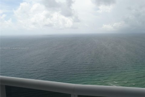 Снять в аренду кондоминиум в Санни-Айлс-Бич, Флорида 3 спальни, 195.65м2, № 2014735 - фото 19