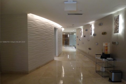 Снять в аренду кондоминиум в Санни-Айлс-Бич, Флорида 3 спальни, 195.65м2, № 2014735 - фото 23