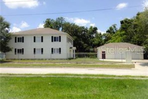 Propiedad comercial en venta en Kissimmee, Florida, 324.79 m2 № 2238127 - foto 2