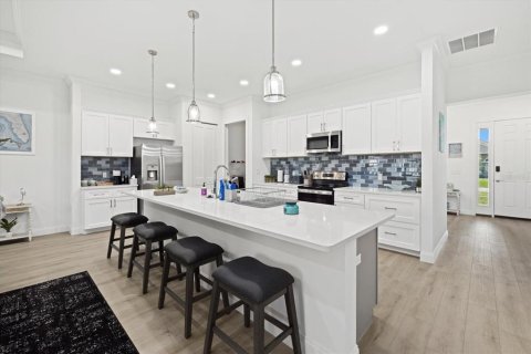 Casa en alquiler en Rotonda, Florida, 4 dormitorios, 201.32 m2 № 1629145 - foto 7