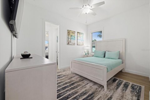 Casa en alquiler en Rotonda, Florida, 4 dormitorios, 201.32 m2 № 1629145 - foto 5