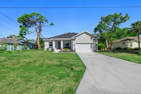 Casa en alquiler en Rotonda, Florida, 4 dormitorios, 201.32 m2 № 1629145 - foto 1