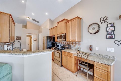 Villa ou maison à vendre à Rockledge, Floride: 3 chambres, 167.6 m2 № 2142480 - photo 15