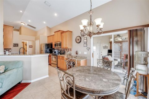 Villa ou maison à vendre à Rockledge, Floride: 3 chambres, 167.6 m2 № 2142480 - photo 18