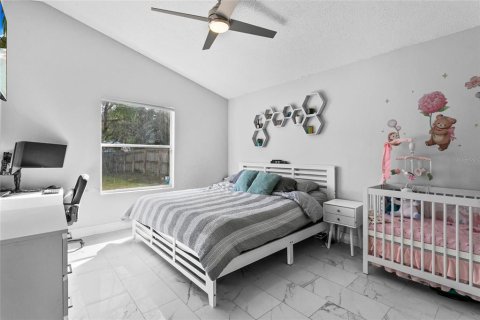 House in Orlando, Florida 3 bedrooms, 117.89 sq.m. № 1769587 - photo 21