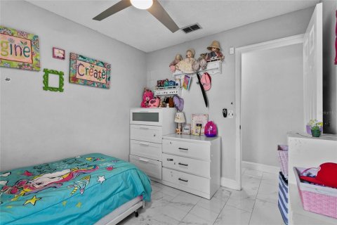 House in Orlando, Florida 3 bedrooms, 117.89 sq.m. № 1769587 - photo 17
