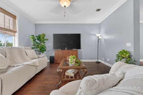 Casa en venta en Weston, Florida, 4 dormitorios, 208.1 m2 № 2065899 - foto 5