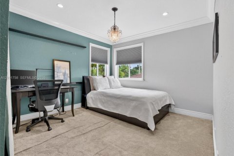 Casa en venta en Weston, Florida, 4 dormitorios, 208.1 m2 № 2065899 - foto 13