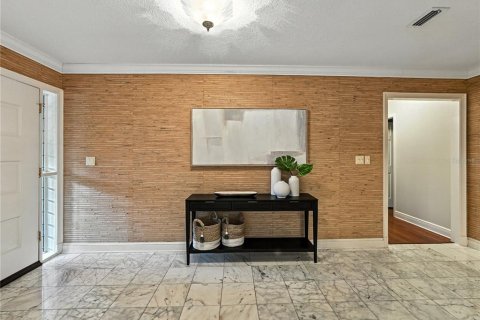 House in Lakeland, Florida 4 bedrooms, 340.02 sq.m. № 2140942 - photo 10