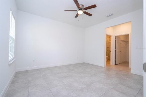 House in Ocala, Florida 4 bedrooms, 157.56 sq.m. № 1823985 - photo 25