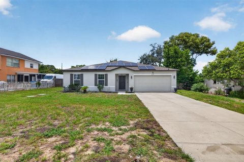 House in Spring Hill, Florida 4 bedrooms, 173.17 sq.m. № 2285235 - photo 2