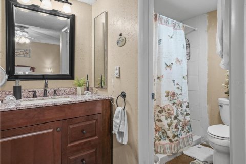 Condo in Lake Wales, Florida, 2 bedrooms  № 1052604 - photo 18