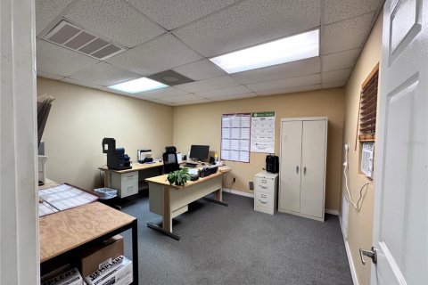 Propiedad comercial en venta en Winter Garden, Florida, 139.35 m2 № 1681394 - foto 13
