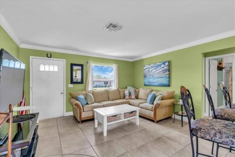 House in Nokomis, Florida 2 bedrooms, 107.4 sq.m. № 1586432 - photo 10