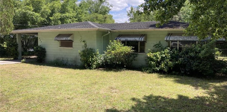 Villa ou maison à Wildwood, Floride 3 chambres, 125.7 m2 № 1750066