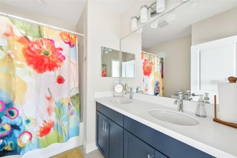 Casa en venta en Sarasota, Florida, 4 dormitorios, 225.57 m2 № 1765790 - foto 27