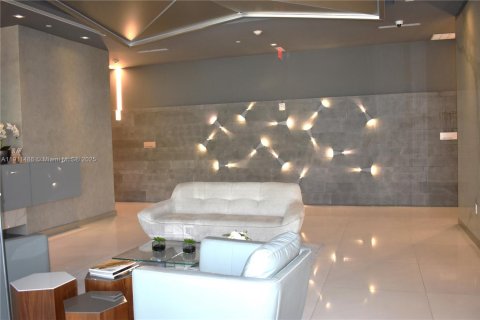 Copropriété à louer à Bay Harbor Islands, Floride: 2 chambres, 118.91 m2 № 1970963 - photo 5