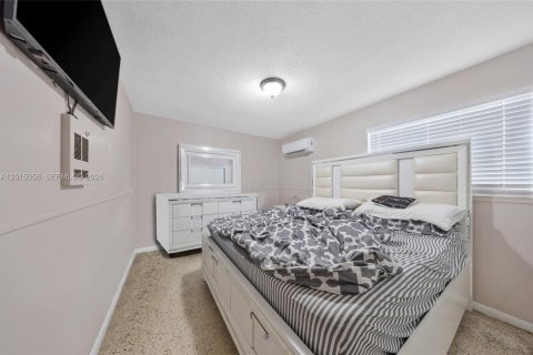 Immobilier commercial à vendre à Miami, Floride № 2171324 - photo 15