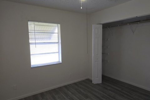 Villa ou maison à louer à Margate, Floride: 2 chambres, 109.07 m2 № 2431341 - photo 14