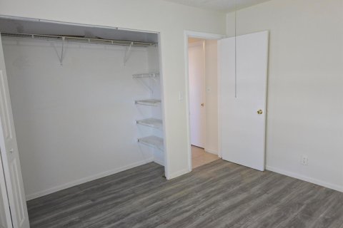Villa ou maison à louer à Margate, Floride: 2 chambres, 109.07 m2 № 2431341 - photo 13