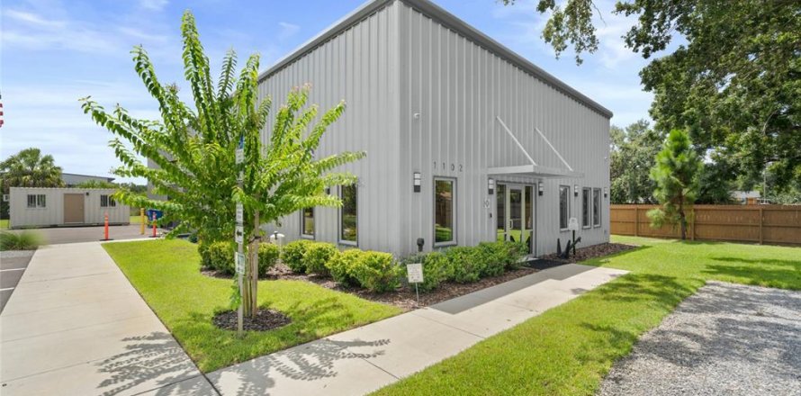 Immobilier commercial à Tampa, Floride 371.61 m2 № 1844824