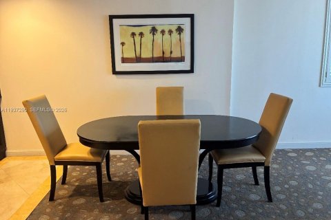 Hotel in Fort Lauderdale, Florida 1 bedroom, 91.97 sq.m. № 2089262 - photo 24