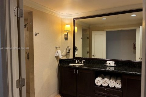 Hotel in Fort Lauderdale, Florida 1 bedroom, 91.97 sq.m. № 2089262 - photo 20