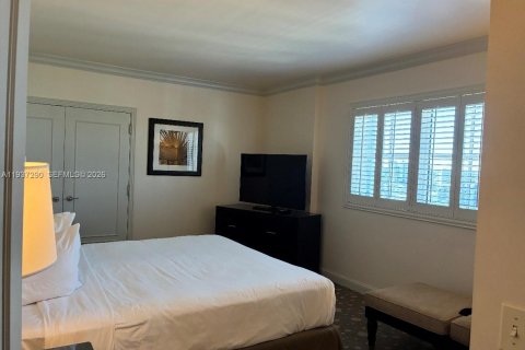 Hotel in Fort Lauderdale, Florida 1 bedroom, 91.97 sq.m. № 2089262 - photo 18